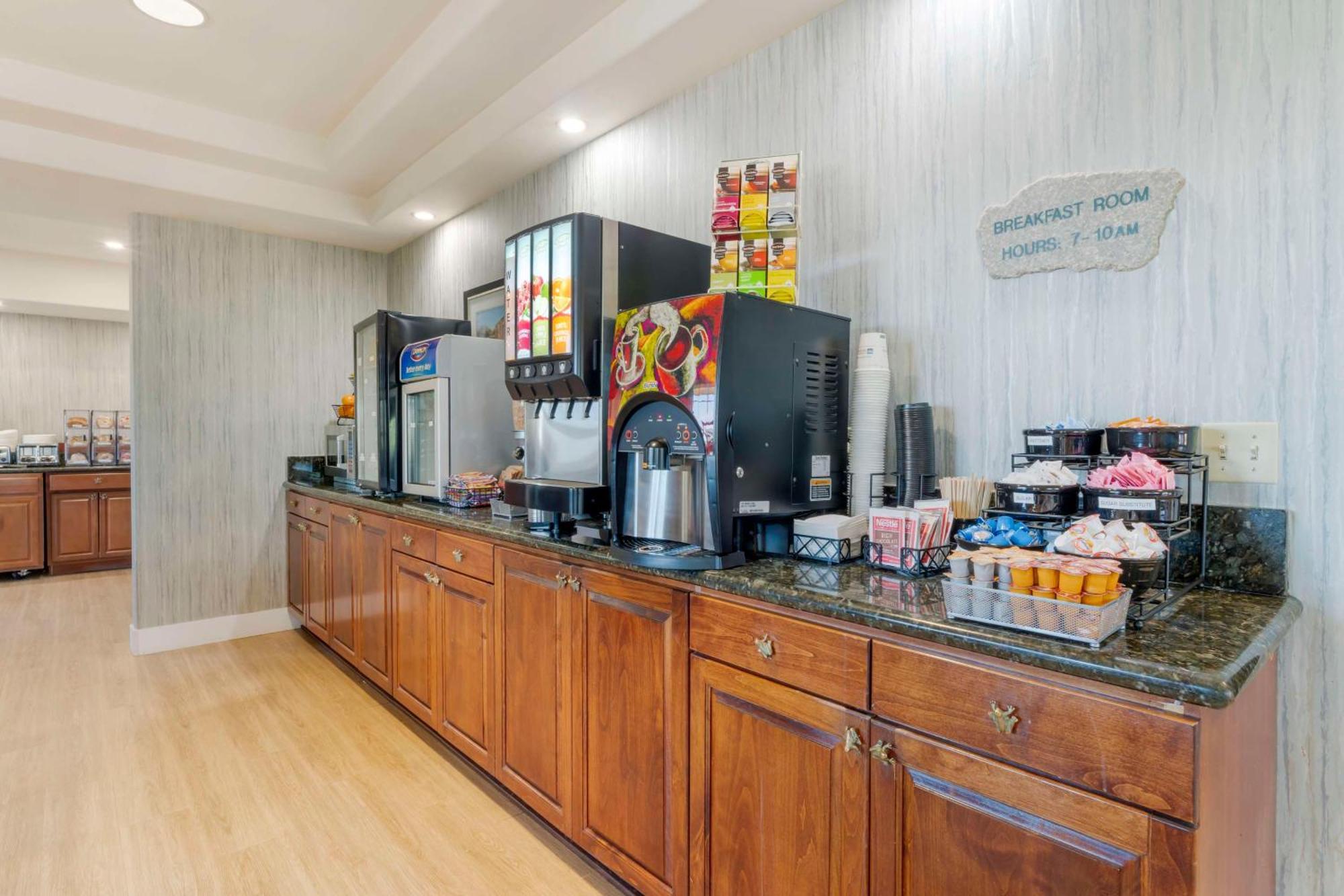 Best Western Cedar Inn & Suites Angels Camp Esterno foto